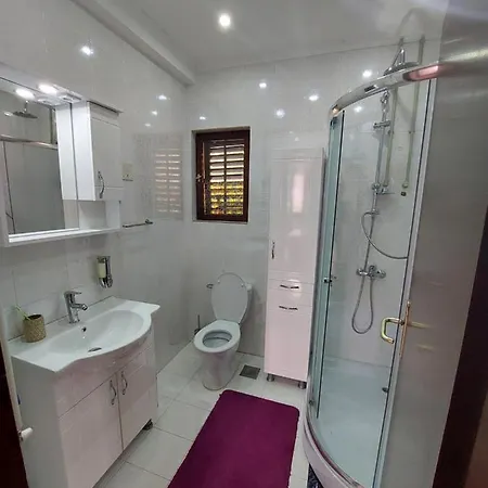 Holiday Home Milanovic Cetinje Exterior foto